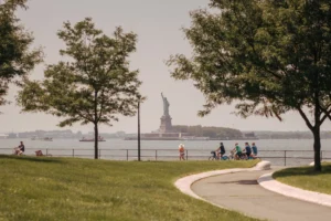 Climate Innovation Takes Root on Historic NYC Island/The Guardian/Web