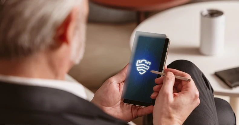 Protecting the open Android ecosystem with Samsung Knox