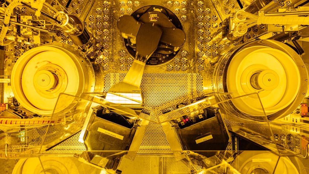 From material discovery to pilot line integration