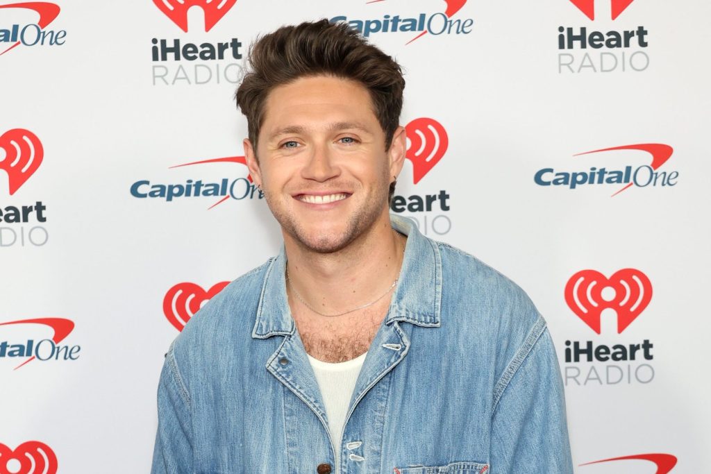 Niall Horan takes over UMusic Shop NY with ‘Dinner Party’ release