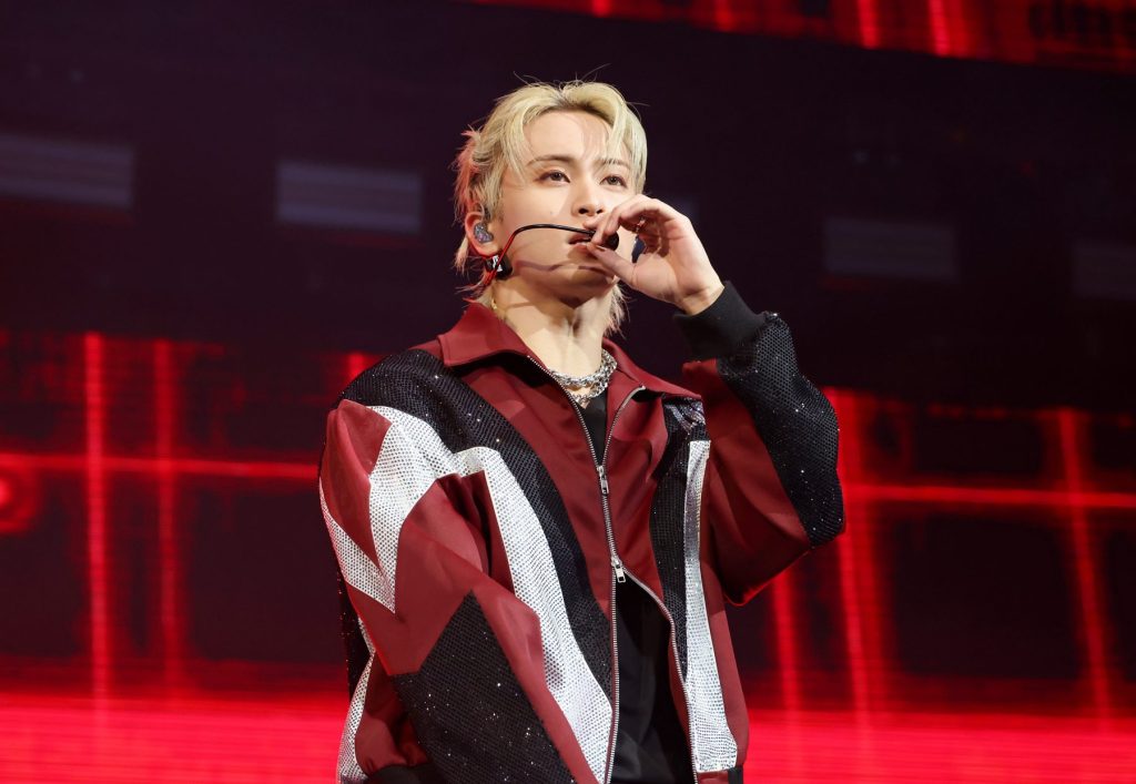 Mark Lee’s label apologizes for Confederate flag shirt photo