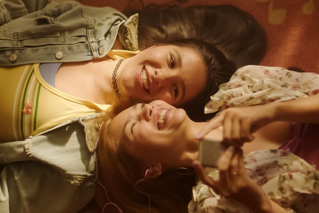 ‘Girls Like Girls’ favors nostalgia over the depth of a young queer awakening story