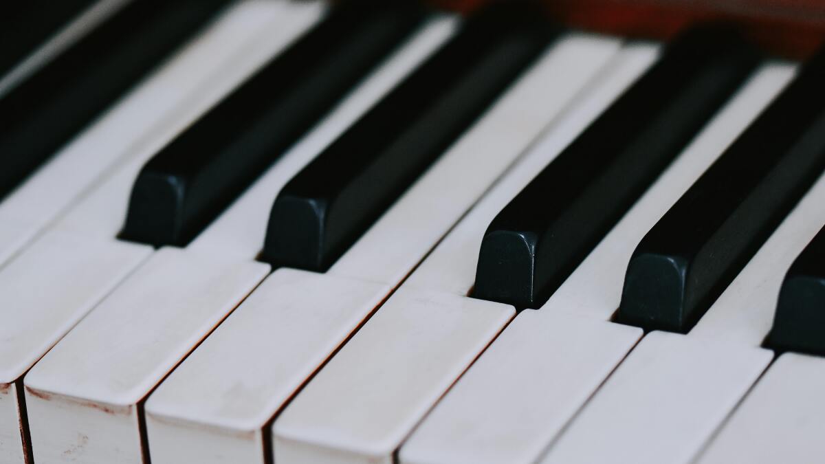 Learn piano for $80 with this 5-year flowkey subscription