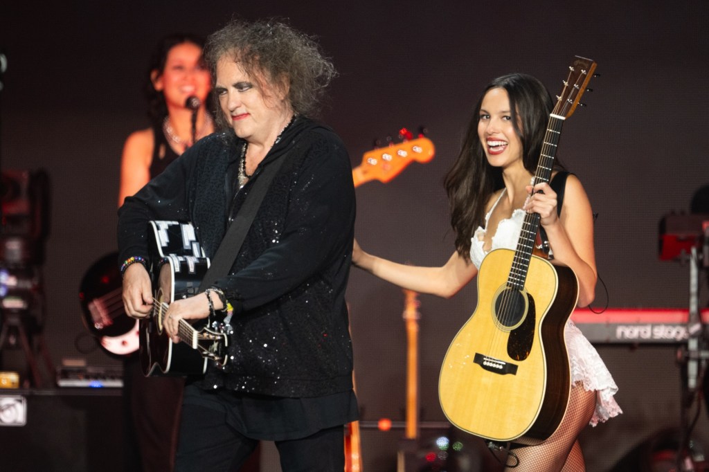 Olivia Rodrigo and Robert Smith debut as a live duet