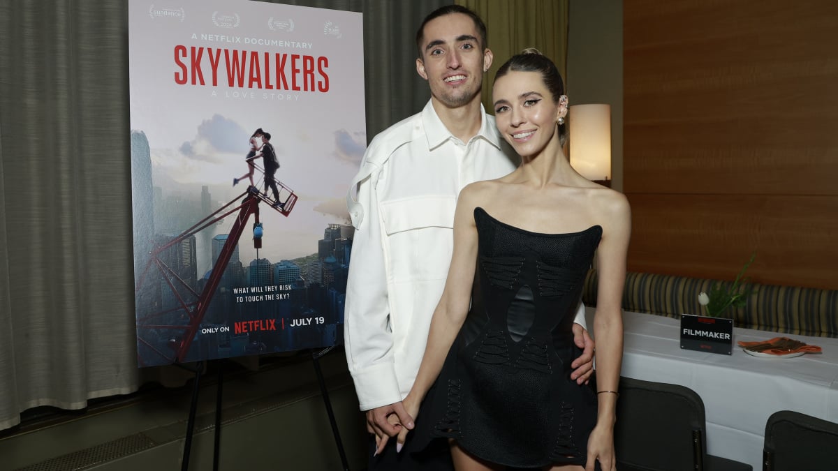 Empire State Building stunt: Daredevil couple arrested after proposal