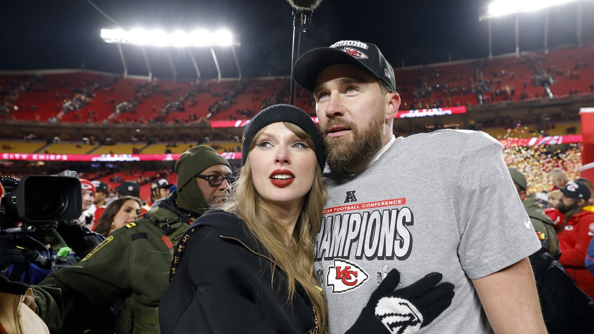 Taylor Swift’s wedding photos are going viral on the internet. There’s just one problem.