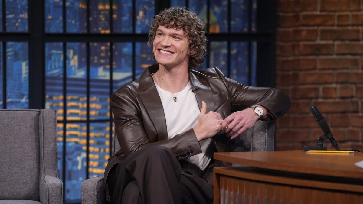 “Heated Rivalry” fans rejoice after Connor Story wins Emmy Award