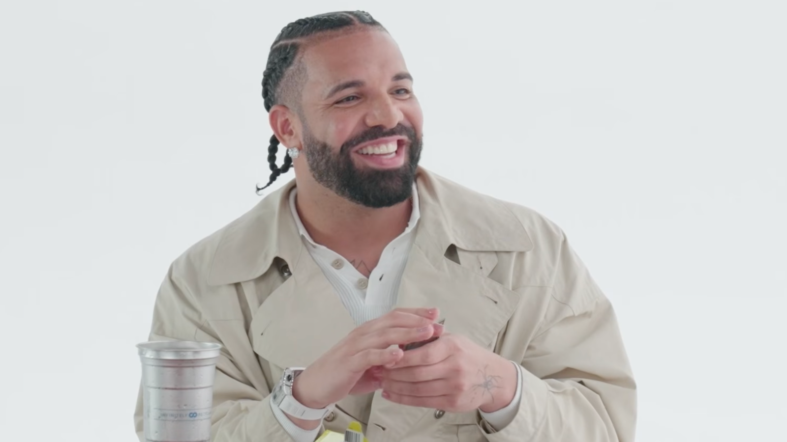 Drake Warns Rap Rivals His ‘Pen Isn’t Dry’ During Wild Kick Stream