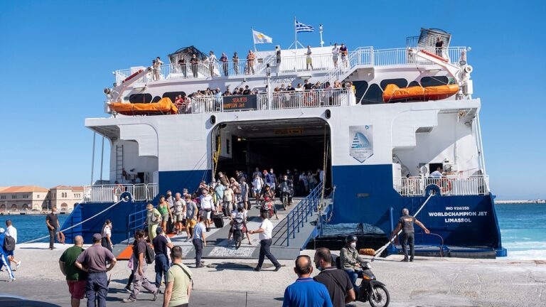Greece ferry seasickness warnings grow as Meltemi winds hit Cyclades