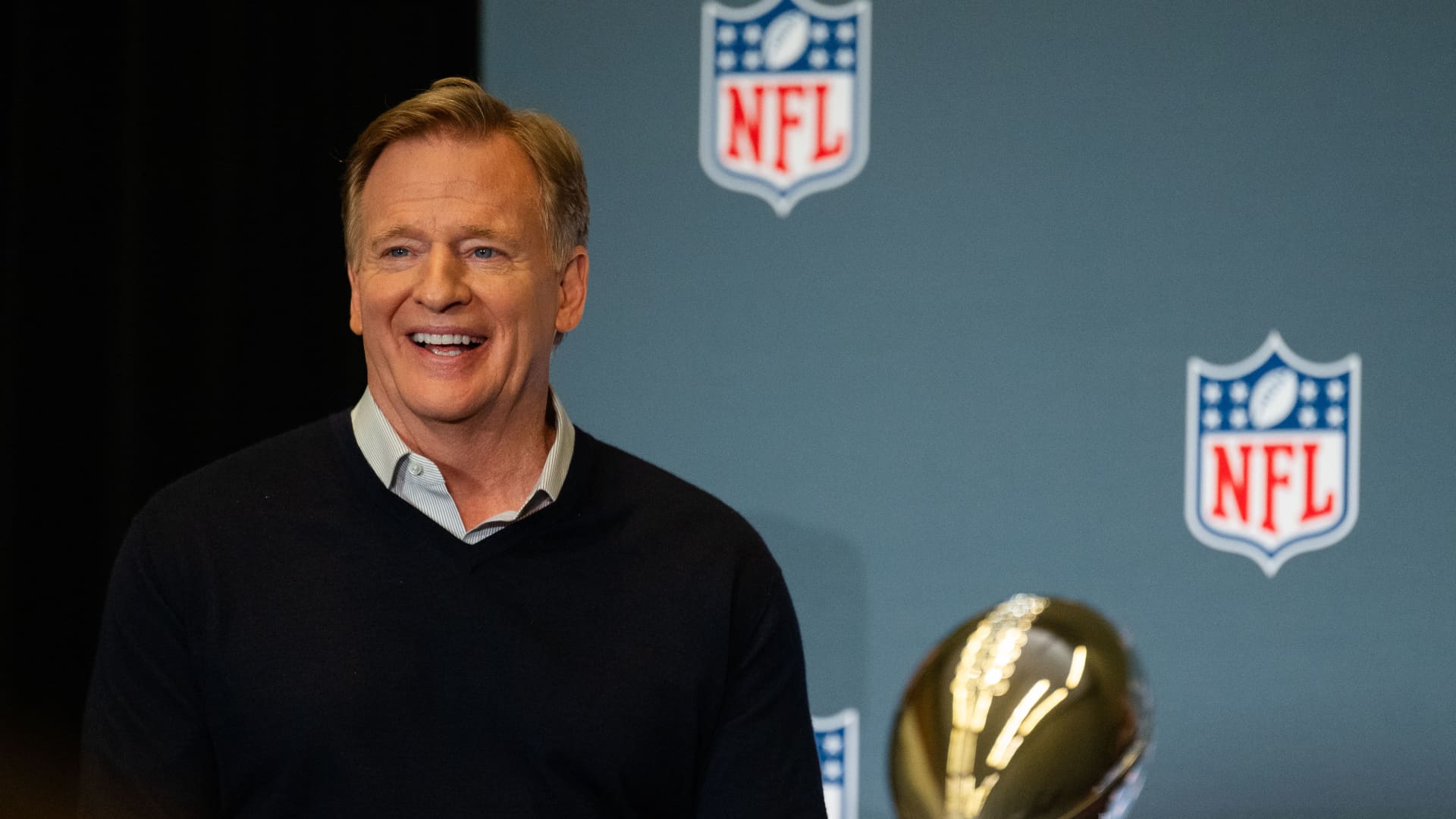NFL’s Rams and 49ers head to Australia in international expansion