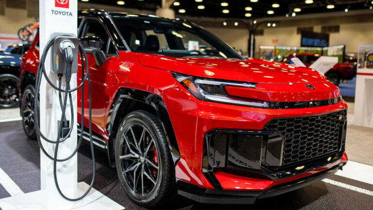 Toyota’s hybrid RAV4 is in demand as dealers wait for more supply