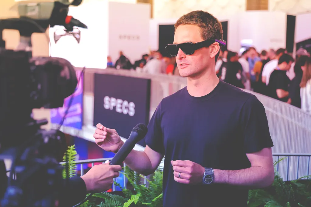 Snap CEO Spiegel Thinks You’ll Pay $2,195 for This Smart Device