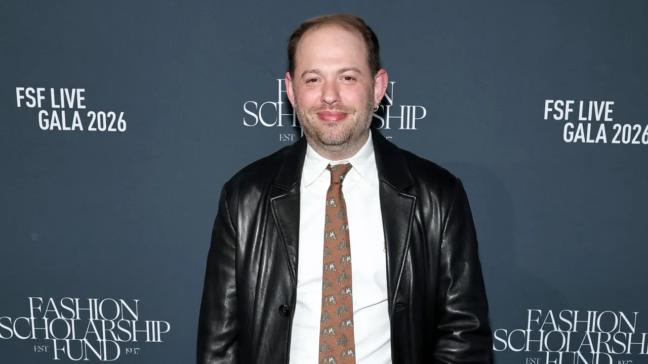 Jonathan Cohen Joins J. Mendel