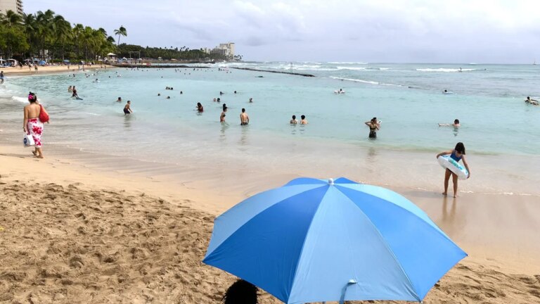 Hawaiian island urges tourists to delay vacation visits after Hurricane Lowell