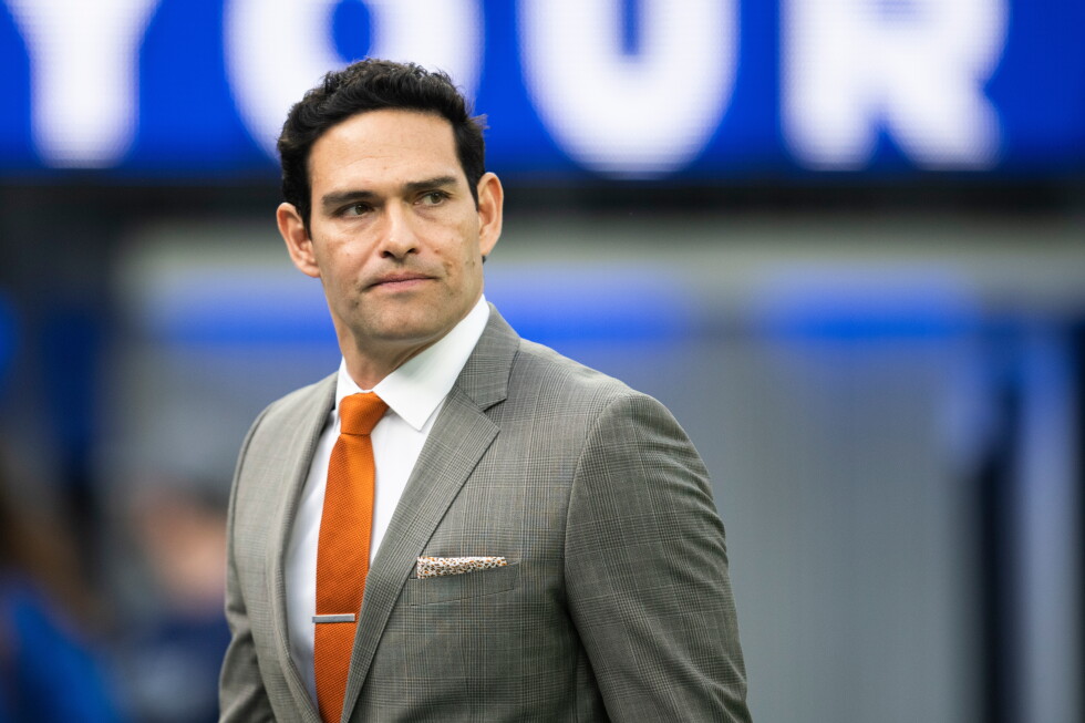 Former Fox Sports analyst Mark Sanchez plans guilty plea stemming from Indianapolis fight