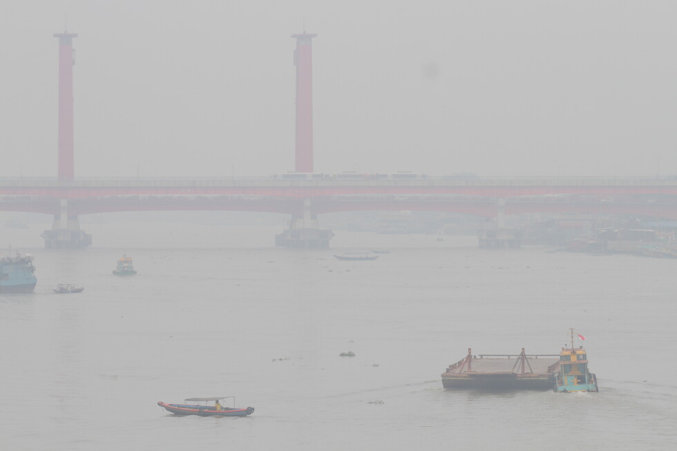 Indonesia’s wildfire haze disrupts learning for 1.4 million students