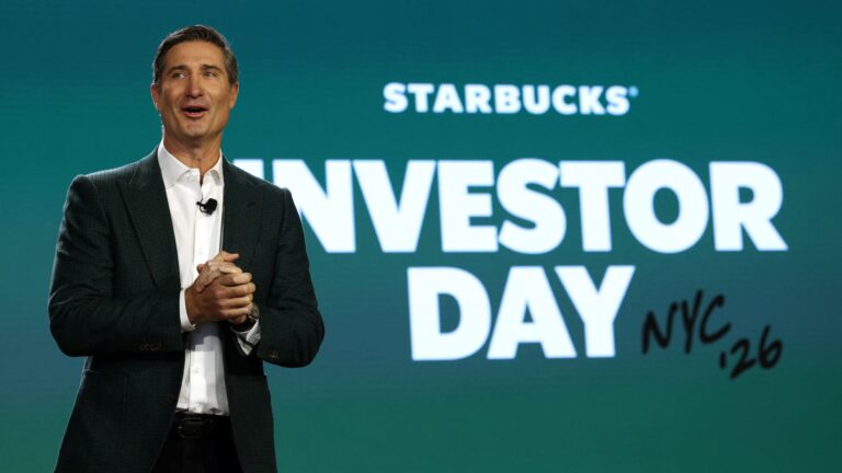 Starbucks Chipotle takeover: Why a deal could work
