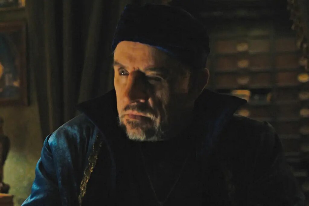 ‘Star Wars’ legend Mark Hamill unrecognizable in surprise ‘Carrie’ cameo